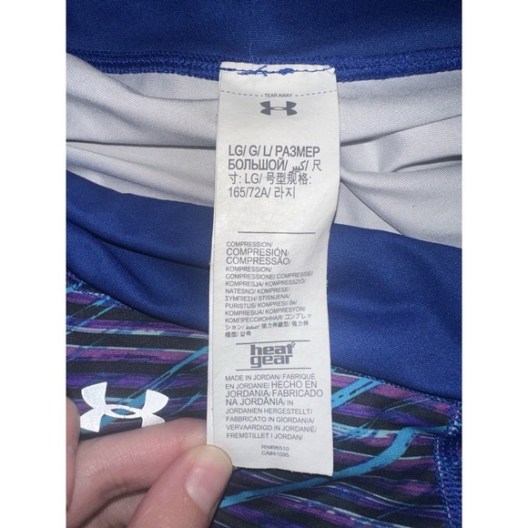 Under Armour Crop Yoga Pants Leggings Blue Geometric Athletic Size Large - Picture 8 of 8